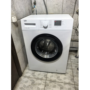 Стиральная машина Beko WRE 6511 BWW. Photo 2